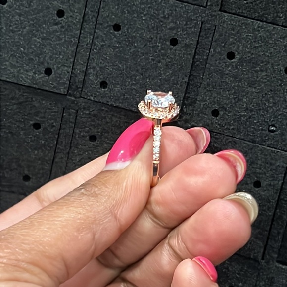 Rose gold colour ring - Picture 4 of 4